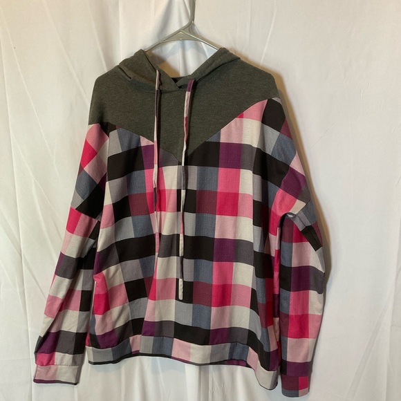 Source Unknown Tops - Women’s Plus Size Gray/Plaid Colorblock Size XXL pink/purple/gray/white